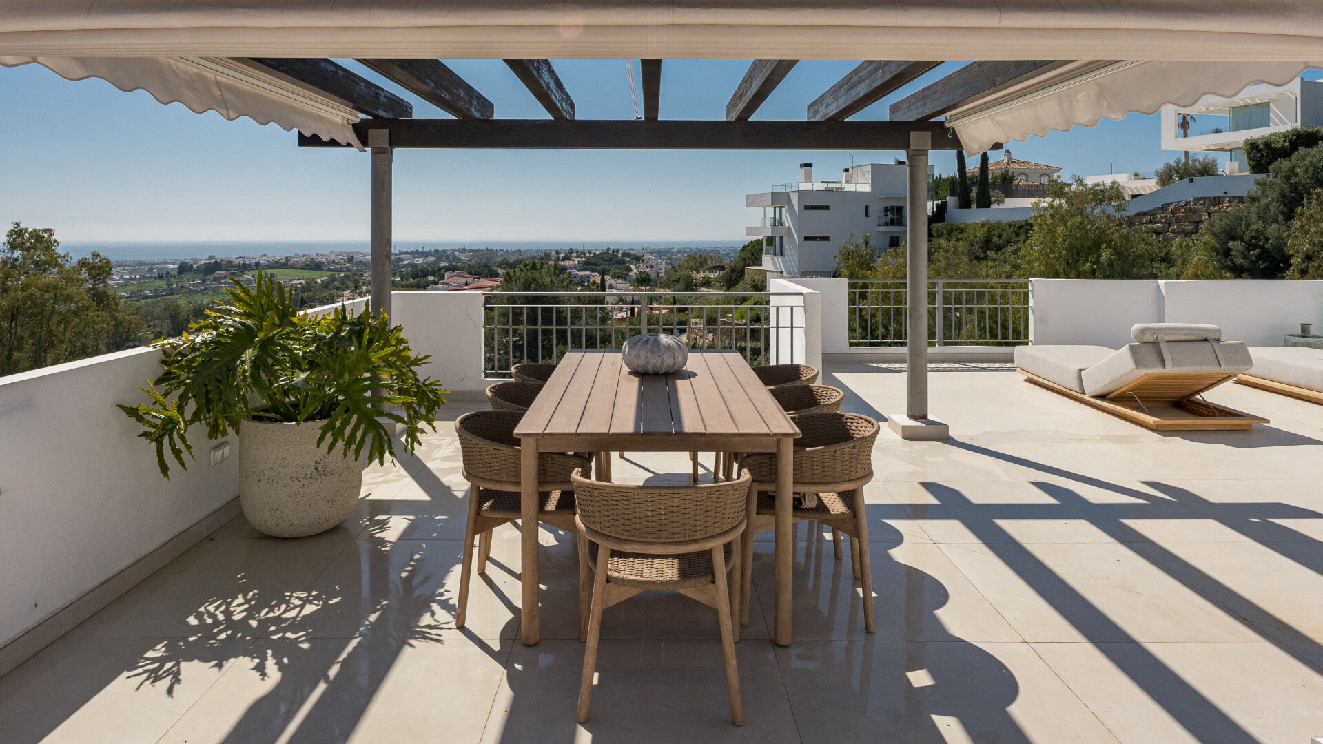 Impresionante Ático Dúplex con Piscina Privada y Vistas Espectaculares – La Quinta, Benahavís - La Quinta - Atico Duplex | 52