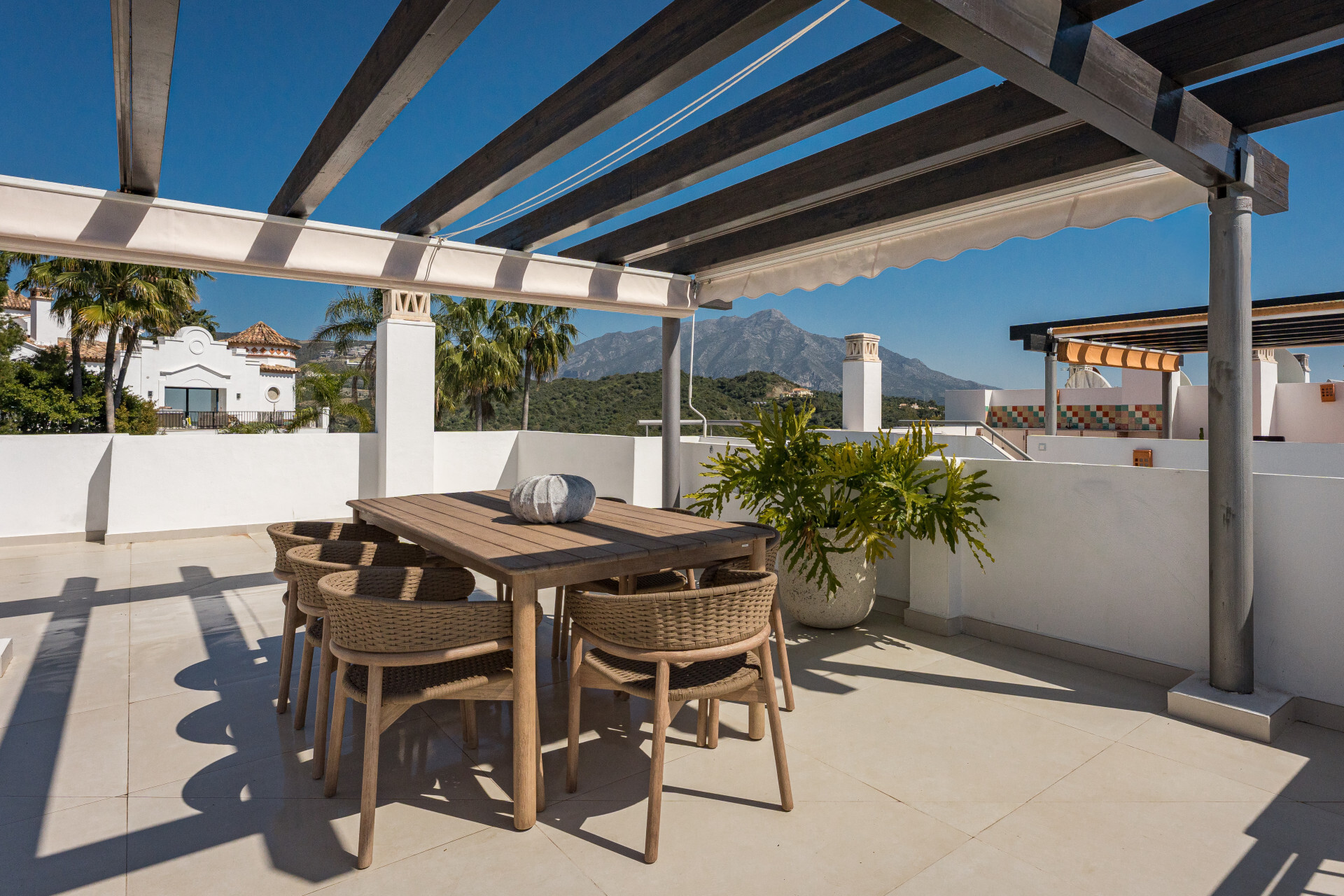 Impresionante Ático Dúplex con Piscina Privada y Vistas Espectaculares – La Quinta, Benahavís - La Quinta - Atico Duplex | 57