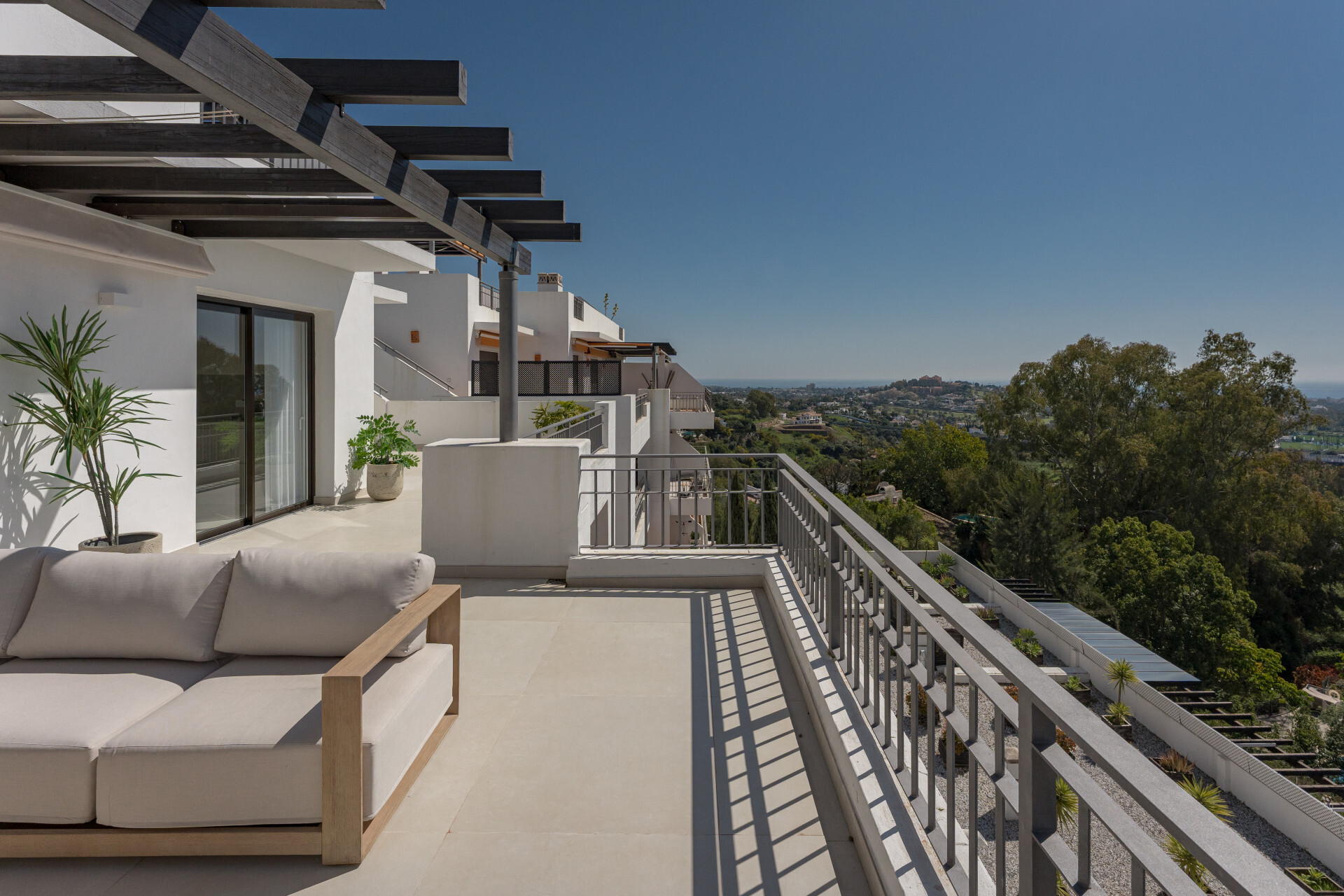 Impresionante Ático Dúplex con Piscina Privada y Vistas Espectaculares – La Quinta, Benahavís - La Quinta - Atico Duplex | 35