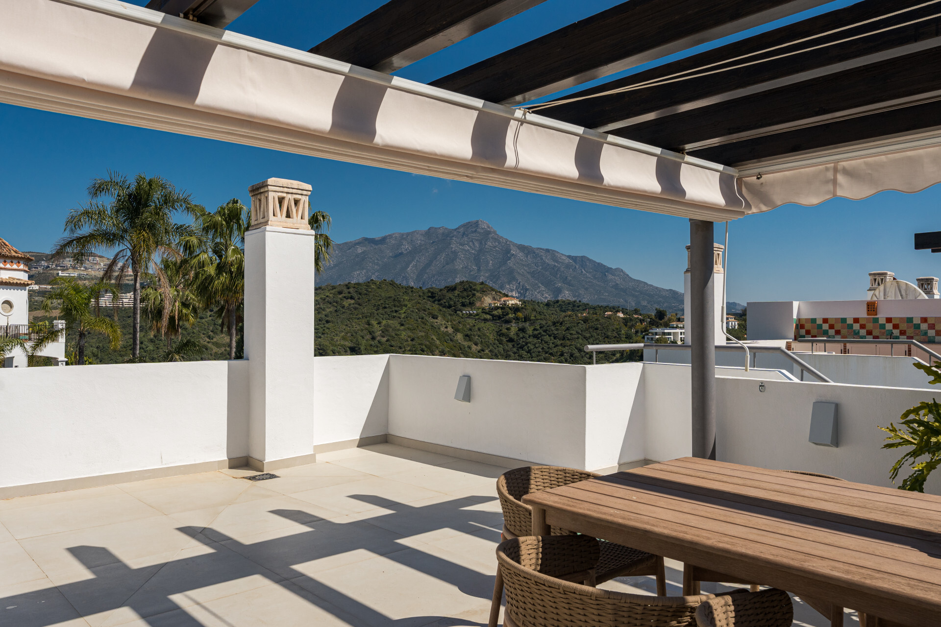 Impresionante Ático Dúplex con Piscina Privada y Vistas Espectaculares – La Quinta, Benahavís - La Quinta - Atico Duplex | 48
