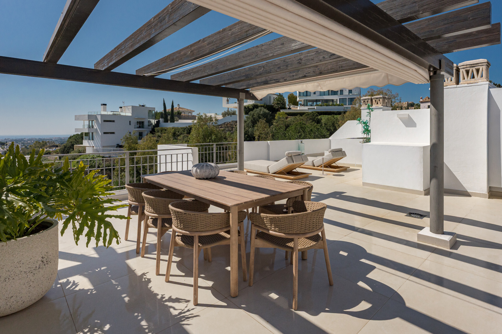 Impresionante Ático Dúplex con Piscina Privada y Vistas Espectaculares – La Quinta, Benahavís - La Quinta - Atico Duplex | 53