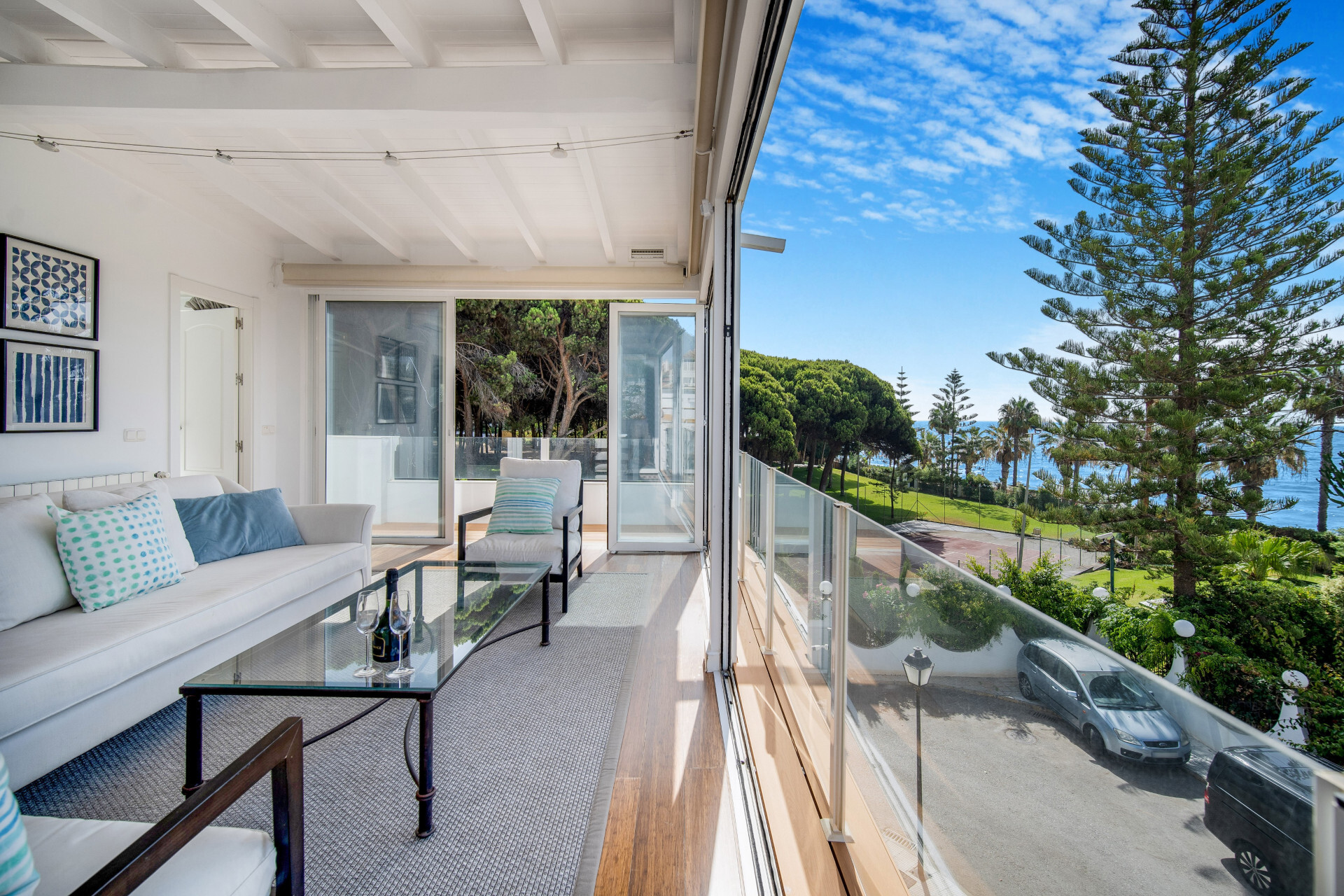 Hermosa playa de primera línea, casa de cuatro dormitorios en la prestigiosa comunidad de Marbellamar, en Marbella Milla de Oro - Marbella Golden Mile - Adosado | 8