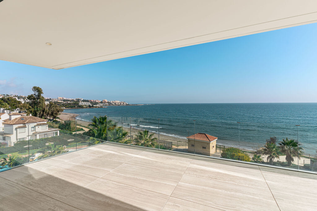 Ático dúplex de lujo en primera línea de playa en The Sapphire, Estepona -  - Atico Duplex | 14