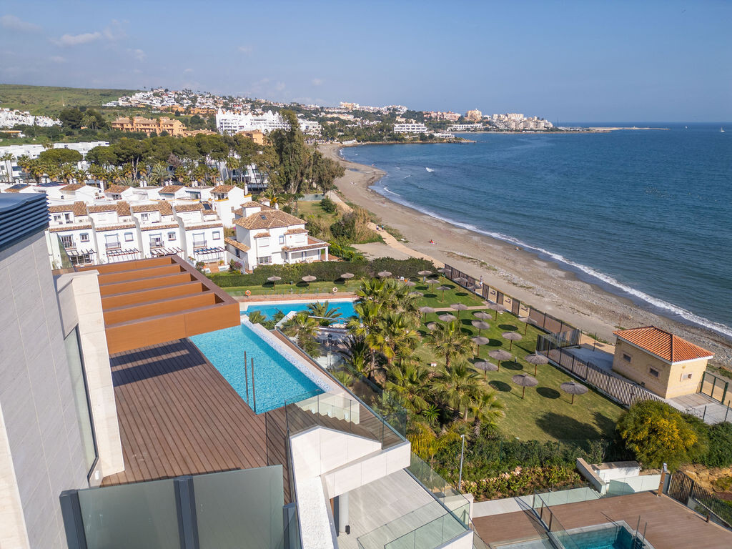 Ático dúplex de lujo en primera línea de playa en The Sapphire, Estepona -  - Atico Duplex | 33