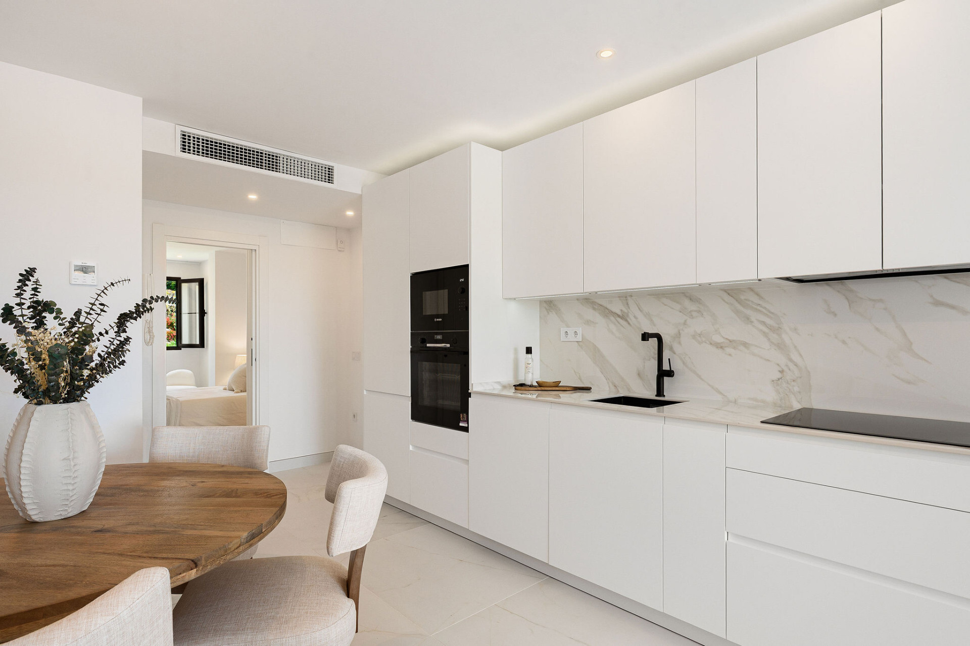 Bienvenido a este hermoso ático renovado que ofrece una vida luminosa y contemporánea en una tranquila urbanización andaluza! - Los Arqueros - Ático | 8