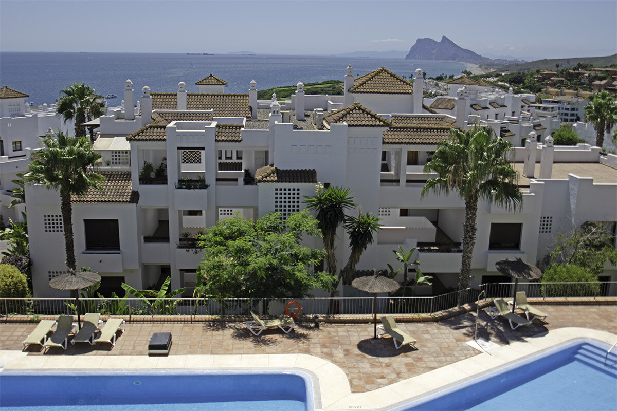 Ruim Penthouse met Prachtig Uitzicht over Zee, La Hacienda Golf en Gibraltar. - Alcaidesa Costa - Penthouse | 17