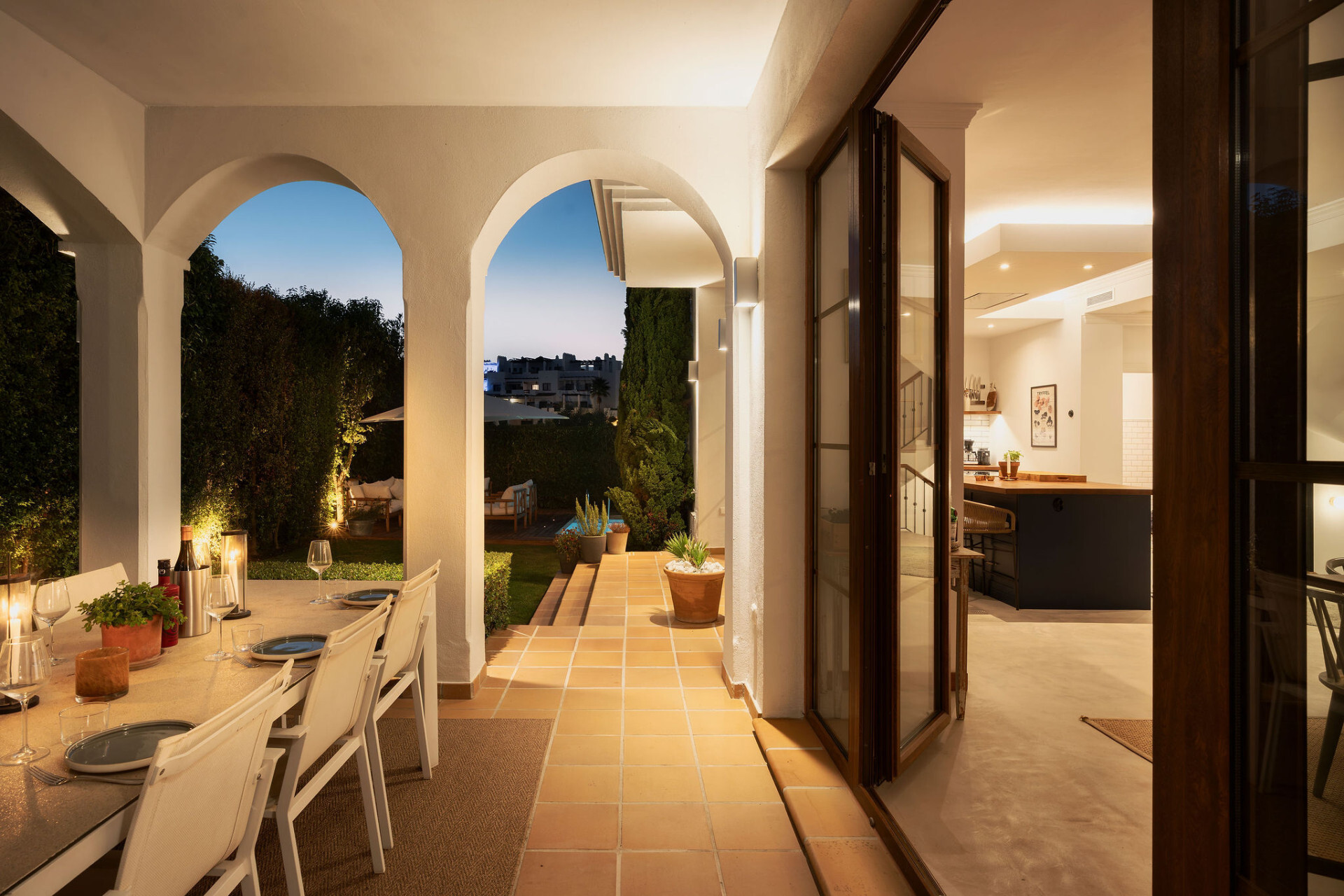 Gerenoveerde villa met zeezicht, privézwembad en mediterrane tuin in Estepona - Estepona Oost - Villa | 25