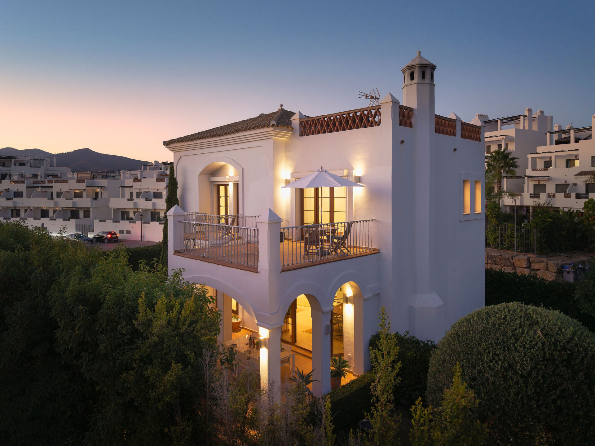 Gerenoveerde villa met zeezicht, privézwembad en mediterrane tuin in Estepona - Estepona Oost - Villa | 36
